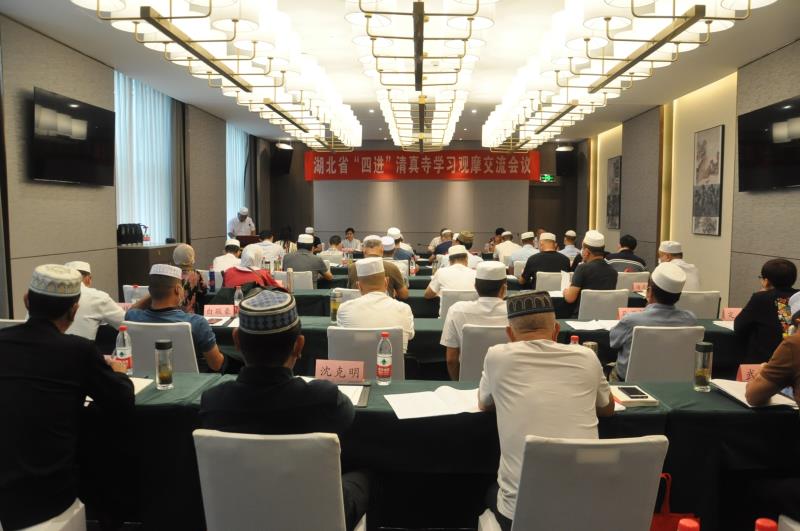 1632972817265012453.jpg 1632972817265012453.jpg