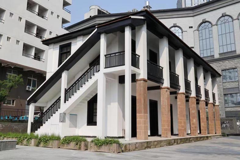 1661483180065049903.jpg 1661483180065049903.jpg