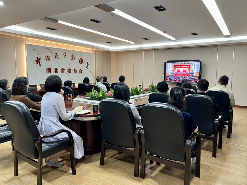 1665981485942086731.jpg 1665981485942086731.jpg