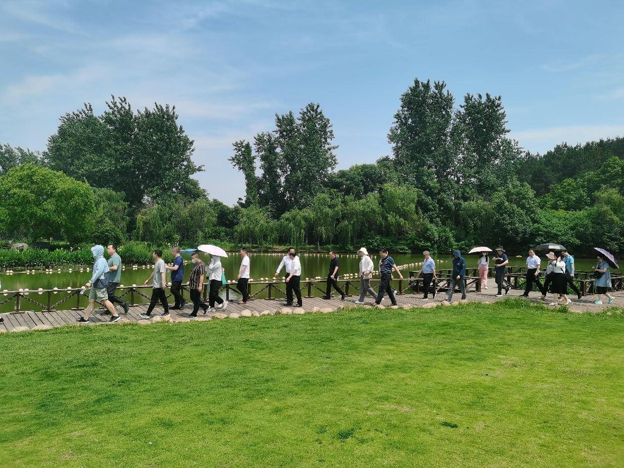 1686792523379098792.jpg 1686792523379098792.jpg