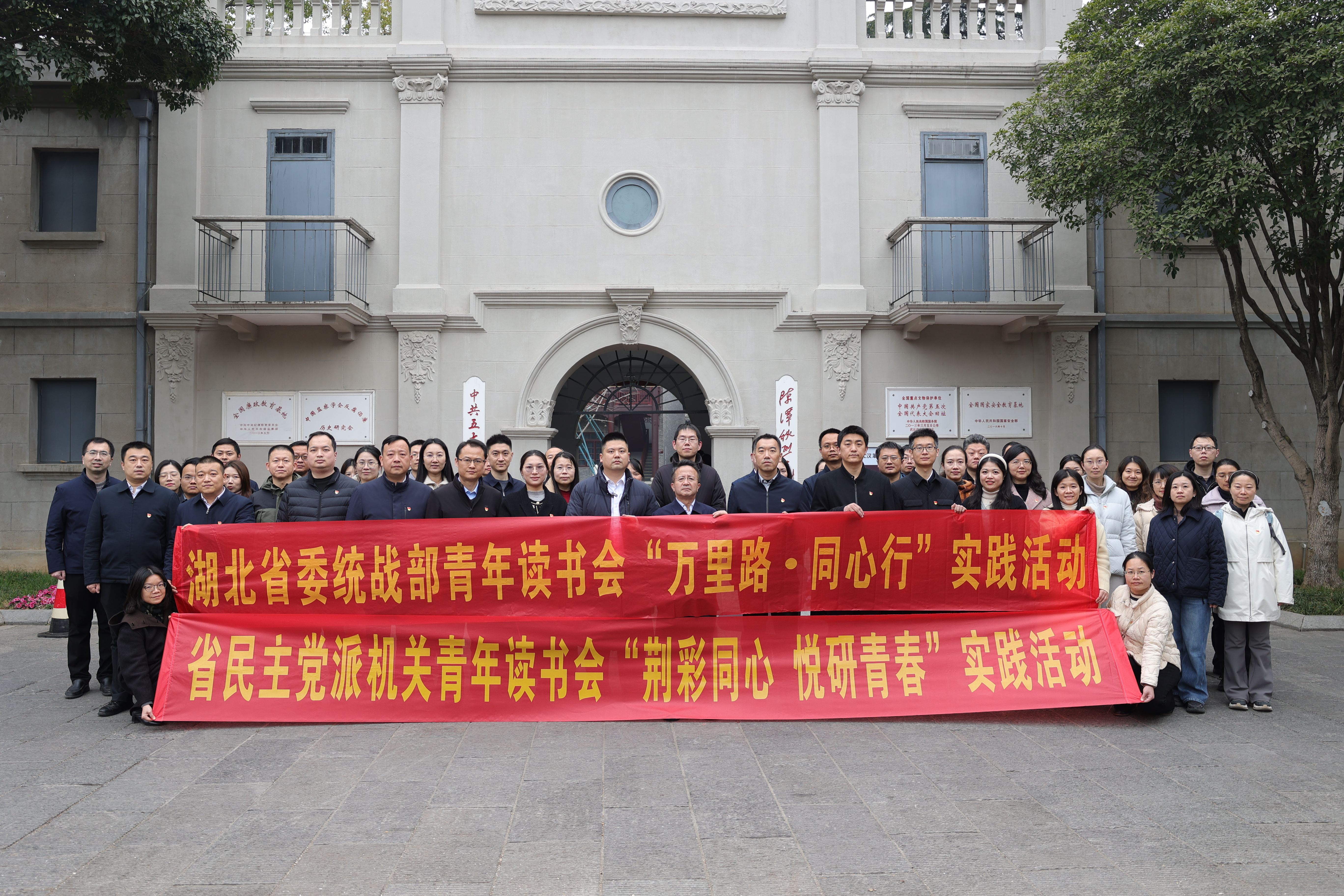 1740359757540043178.jpg 1740359757540043178.jpg