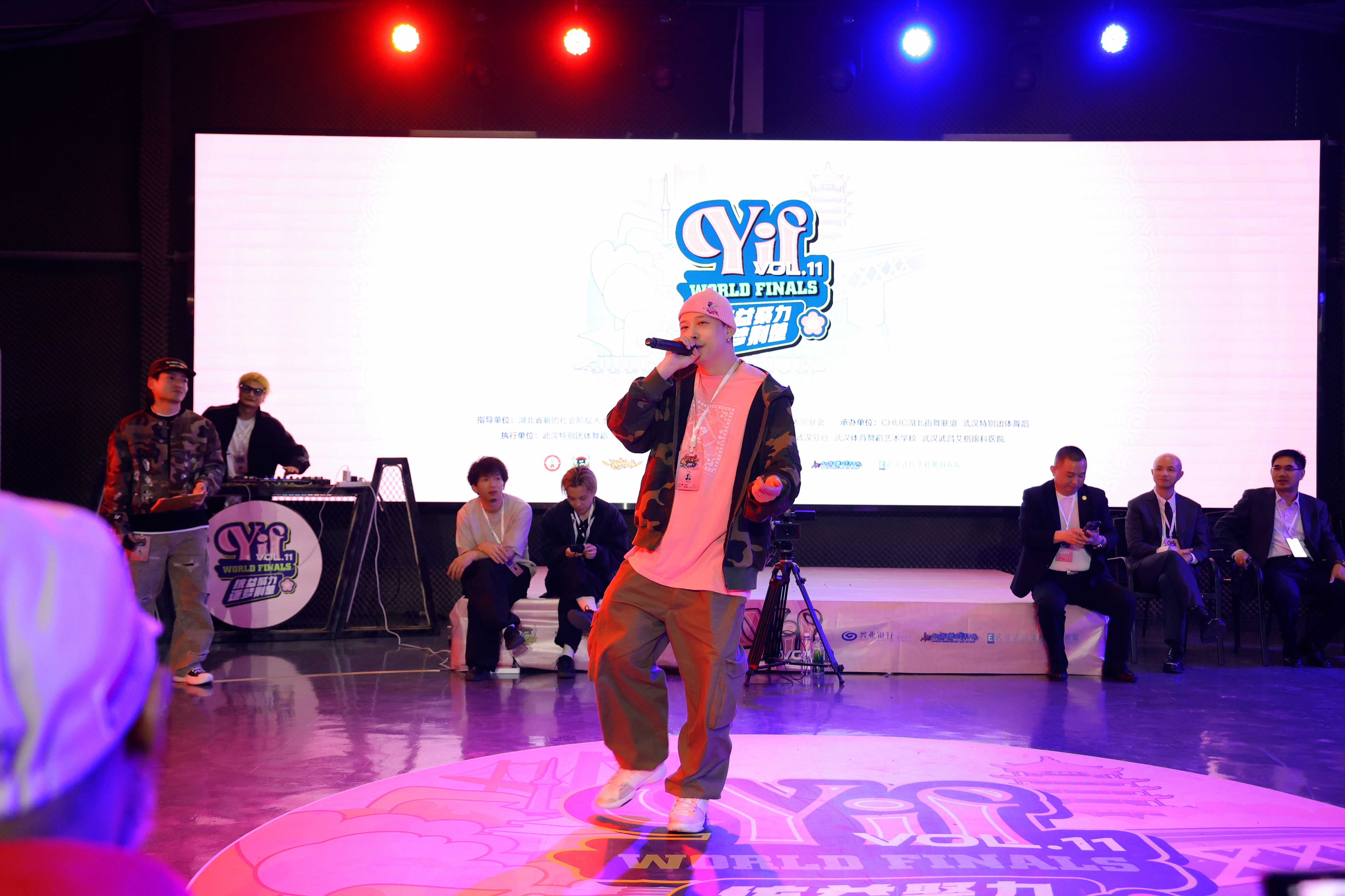 1743577557539087390.jpg 1743577557539087390.jpg