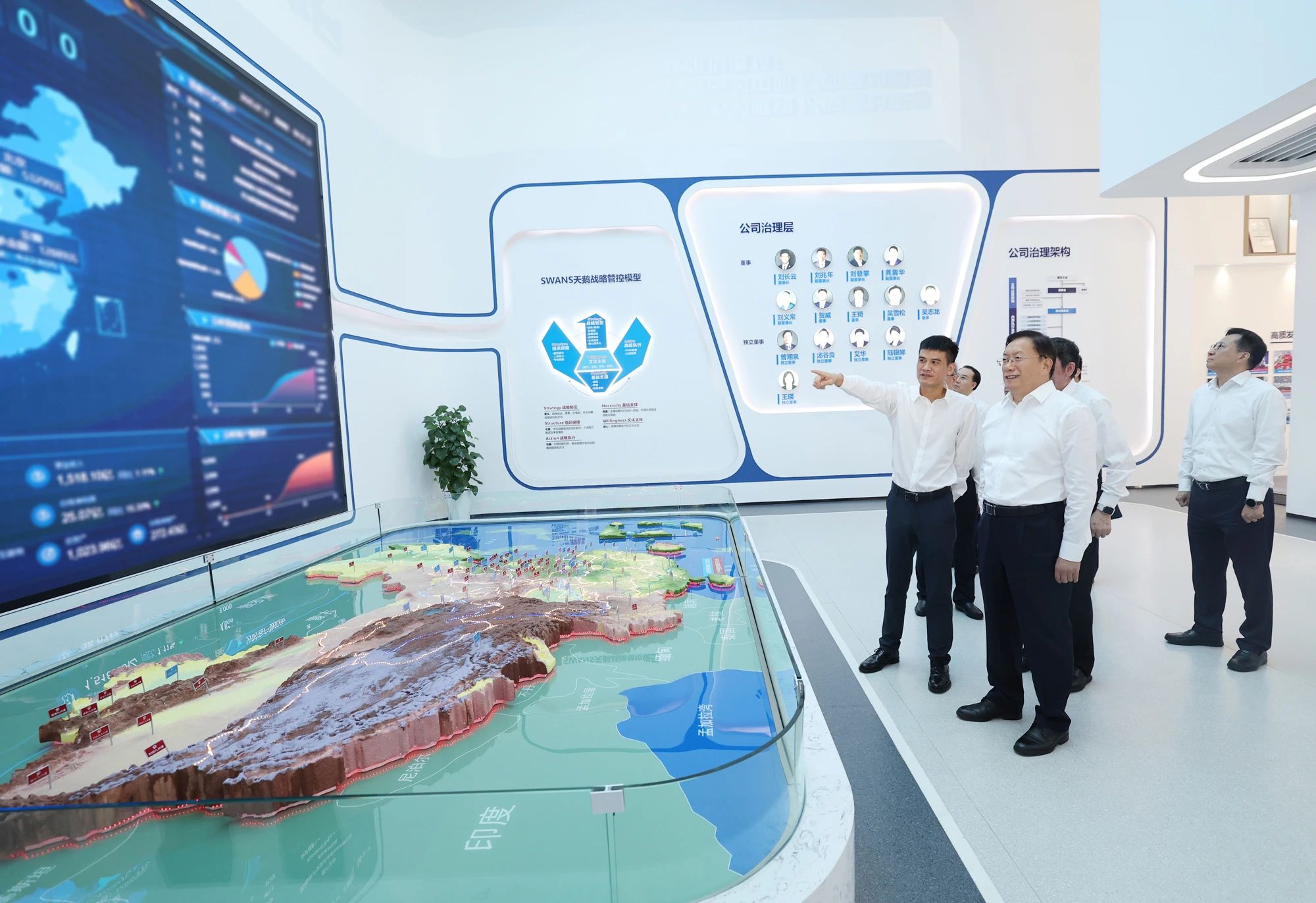 1752809962094067839.jpg 1752809962094067839.jpg